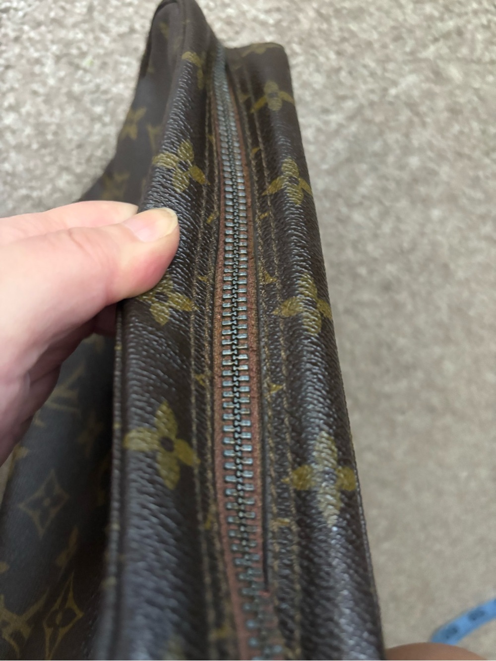 Auth LOUIS VUITTON Monogram TROUSSE TOILETTE 23 BAG POUCH - Picture 13 of 13